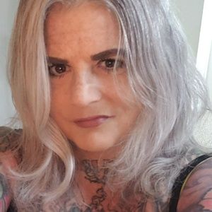 Meet your Posher, Kelli